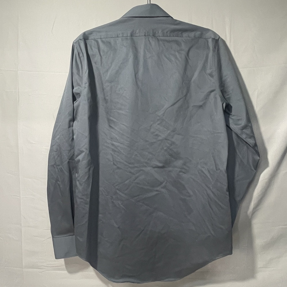 Calvin Klein Gray Button Down Dress Shirt Men's Size Medium Infinite No Iron - Picture 2 of 7